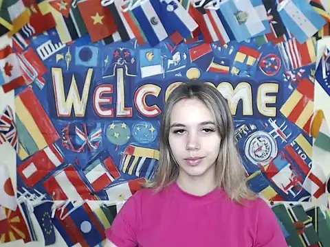  StAcY online show from September 19, 2025, 6:26 am