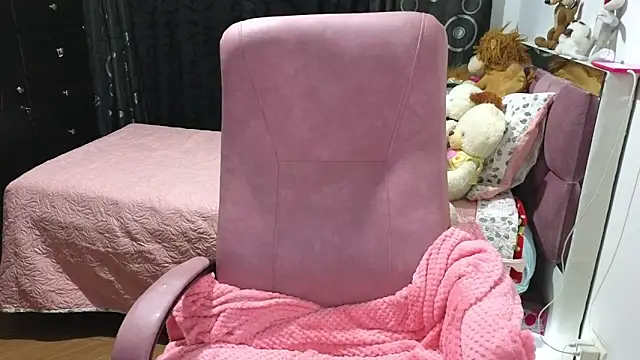 Snapshot of scarletteowens chatting on February 17, 2025, 11:53 pm scarletteowens online show from February 17, 2025, 11:53 pm