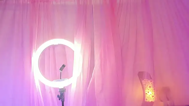 Monica lopez online show from January 16, 2025, 4:28 am