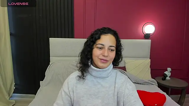Snapshot of Linda_Insatiable chatting on September 25, 2025, 1:31 am Linda Insatiable online show from September 25, 2025, 1:31 am