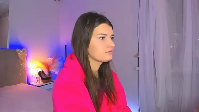 Laura Leee online show from February 16, 2026, 6:20 am