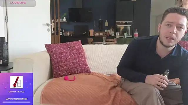 Snapshot of Luxymin34 chatting on December 2, 2024, 1:24 pm Luxymin34 online show from December 2, 2024, 1:24 pm