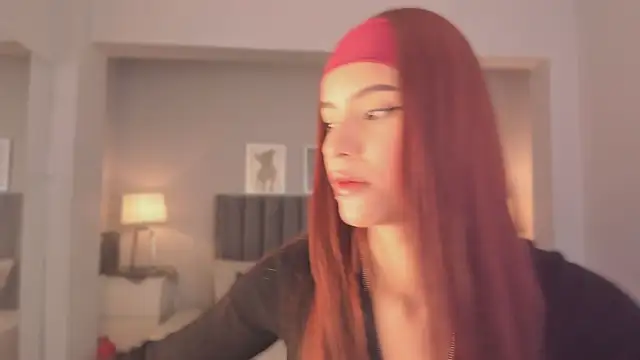 Madie  collins online show from September 13, 2025, 9:53 am