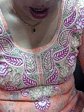 Urmila bhabhii online show from March 15, 2025, 5:52 am