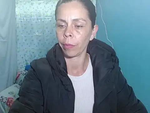 Snapshot of Marilyn_xxxx chatting on December 1, 2025, 9:20 pm Marilyn xxxx online show from December 1, 2025, 9:20 pm