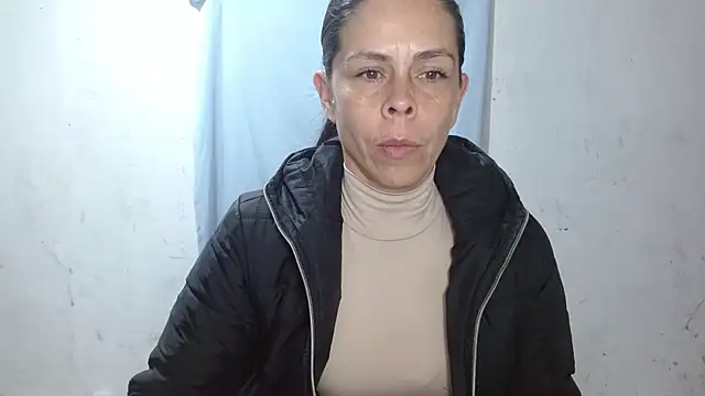 Snapshot of Marilyn_xxxx chatting on July 18, 2026, 9:40 pm Marilyn xxxx online show from July 18, 2026, 9:40 pm