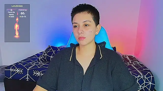 Snapshot of aron_wi chatting on January 30, 2025, 7:15 pm aron wi online show from January 30, 2025, 7:15 pm