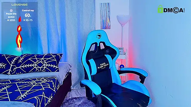 Snapshot of aron_wi chatting on September 16, 2025, 12:00 am aron wi online show from September 16, 2025, 12:00 am