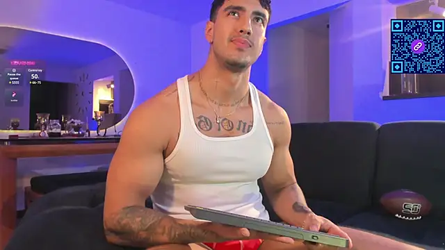 JACOB MARTINS online show from December 10, 2024, 4:24 am