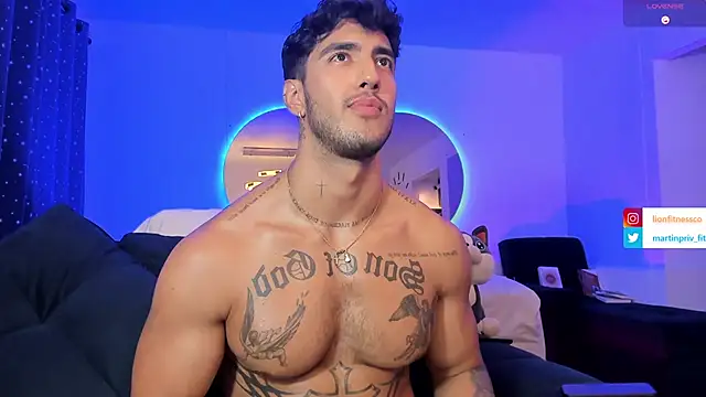 JACOB MARTINS online show from February 26, 2025, 12:05 am