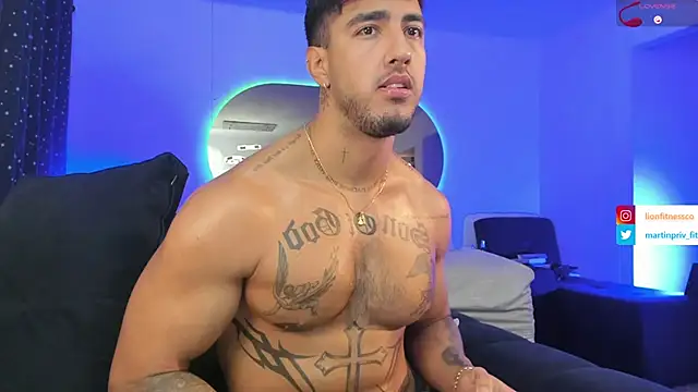 JACOB MARTINS online show from March 11, 2025, 5:27 am