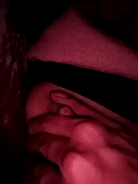 Snapshot of Riyu_05 chatting on December 12, 2024, 7:15 pm Riyu 05 online show from December 12, 2024, 7:15 pm