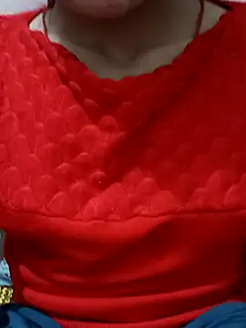 Snapshot of Riyu_05 chatting on December 16, 2024, 10:29 am Riyu 05 online show from December 16, 2024, 10:29 am