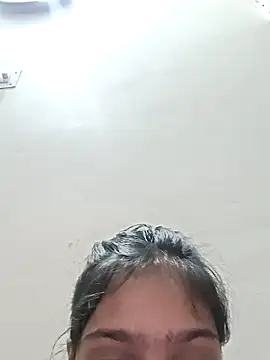 Snapshot of Riyu_05 chatting on January 4, 2025, 7:13 am Riyu 05 online show from January 4, 2025, 7:13 am