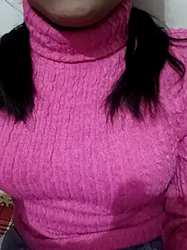 Snapshot of Riyu_05 chatting on January 20, 2025, 7:04 am Riyu 05 online show from January 20, 2025, 7:04 am