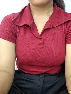 Snapshot of Riyu_05 chatting on September 18, 2025, 9:11 am Riyu 05 online show from September 18, 2025, 9:11 am