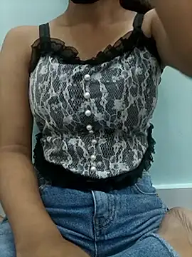 Snapshot of Riyu_05 chatting on September 24, 2025, 7:12 am Riyu 05 online show from September 24, 2025, 7:12 am