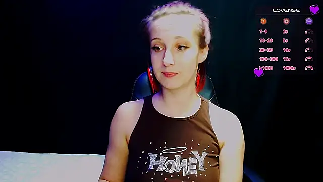 AgathaNoxe online show from December 5, 2024, 6:21 am