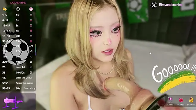Snapshot of Teen_sofia_ chatting on June 27, 2026, 5:01 am Teen sofia online show from June 27, 2026, 5:01 am