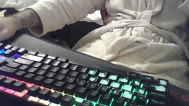 Snapshot of squiddy_69 chatting on October 23, 2025, 4:34 am squiddy 69 online show from October 23, 2025, 4:34 am