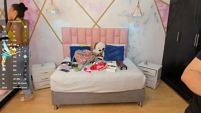 lizortiz online show from October 3, 2025, 4:15 pm