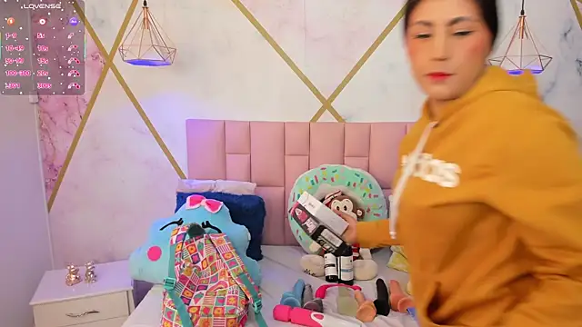 lizortiz online show from December 1, 2025, 6:24 pm