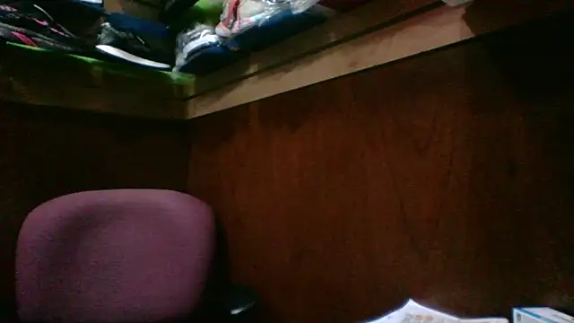 MarcusKelvin online show from October 28, 2025, 4:42 pm