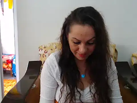 MissElla online show from March 3, 2025, 6:37 am