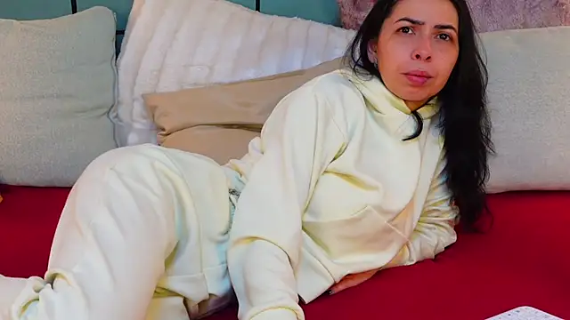 SarraRose online show from February 25, 2025, 10:18 pm