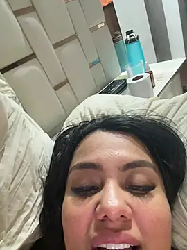 Snapshot of valeria2019hot chatting on February 19, 2025, 10:20 pm valeria2019hot online show from February 19, 2025, 10:20 pm