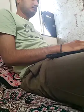 Jonrobinso online show from March 4, 2025, 5:21 am