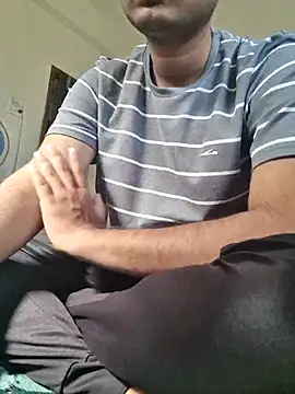 Jonrobinso online show from March 5, 2025, 4:24 am