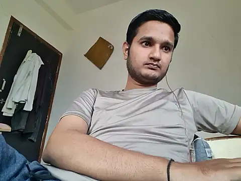 Jonrobinso online show from October 17, 2025, 4:26 am