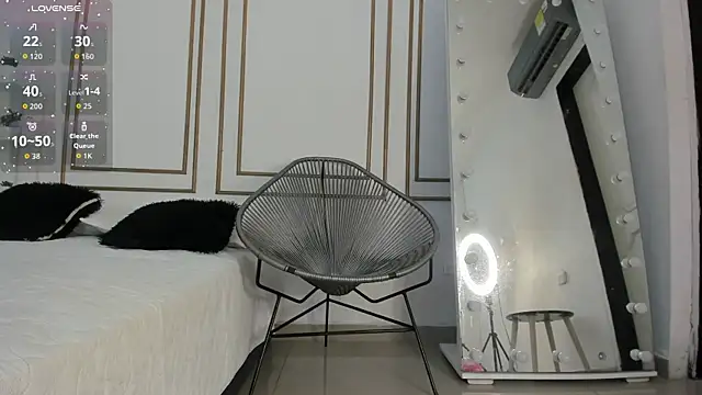 miranda villa online show from November 4, 2025, 12:26 pm