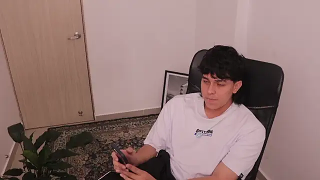 Tony Hoffa online show from February 24, 2026, 5:44 pm