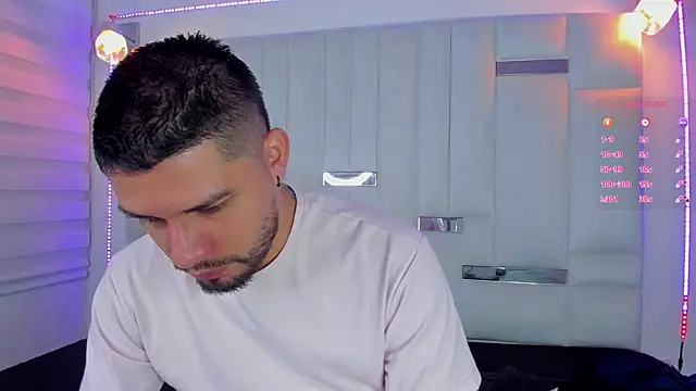 Jacoob19  online show from February 18, 2025, 12:39 pm