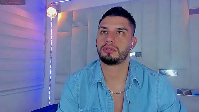 Jacoob19  online show from February 21, 2025, 6:37 pm