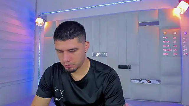 Jacoob19  online show from February 27, 2025, 12:23 pm