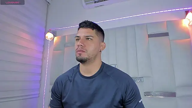 Jacoob19  online show from March 18, 2025, 12:25 pm