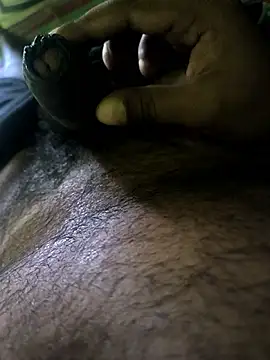 karthick25 online show from October 19, 2025, 10:38 am