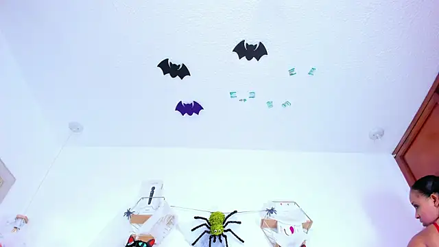 Snapshot of nahomygrey_ chatting on October 14, 2025, 8:09 pm nahomygrey online show from October 14, 2025, 8:09 pm