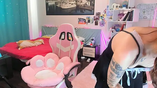 Ramona Johnson online show from February 24, 2025, 10:04 am