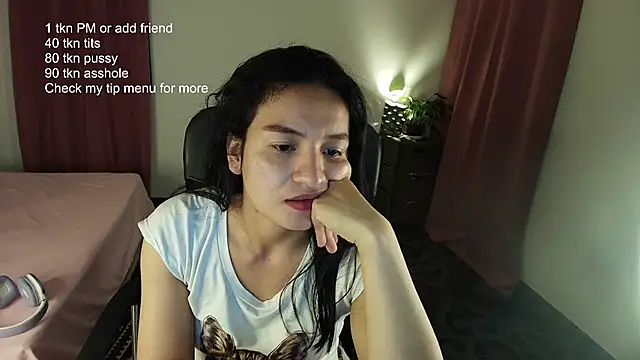 Snapshot of ChloeSanchezx chatting on February 6, 2026, 12:59 am ChloeSanchezx online show from February 6, 2026, 12:59 am