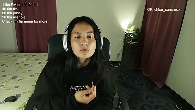 Snapshot of ChloeSanchezx chatting on February 27, 2026, 12:10 am ChloeSanchezx online show from February 27, 2026, 12:10 am