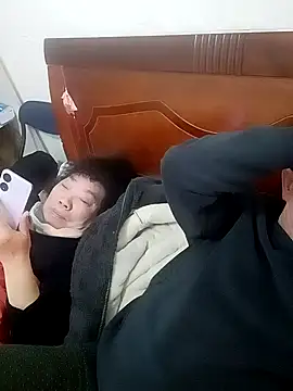 yjw6688 online show from March 16, 2026, 5:44 am