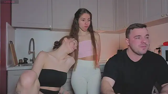 fcjuicy pussy online show from November 23, 2025, 9:31 am