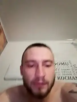 wariacik0024 online show from November 11, 2025, 9:59 pm