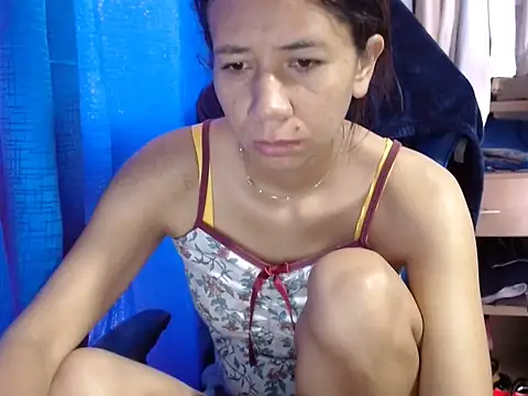 Snapshot of Erotic_latina chatting on March 17, 2025, 12:46 pm Erotic latina online show from March 17, 2025, 12:46 pm