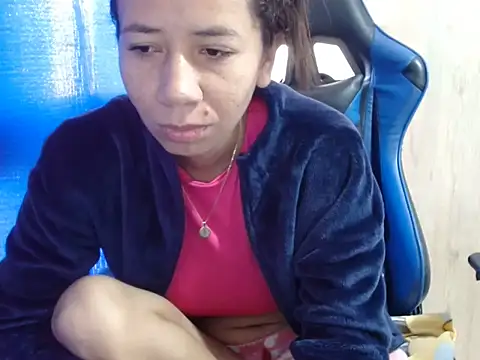 Snapshot of Erotic_latina chatting on March 21, 2025, 12:39 pm Erotic latina online show from March 21, 2025, 12:39 pm