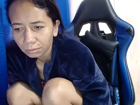 Snapshot of Erotic_latina chatting on September 28, 2025, 11:59 am Erotic latina online show from September 28, 2025, 11:59 am